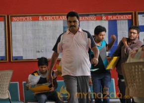 Gallo Telinattundhe Movie Latest Photos photo 45