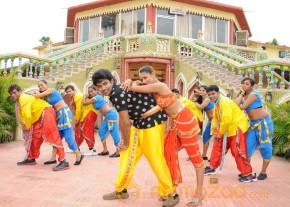 Gandi Kotalo Andamaina Prema Stills photo 6