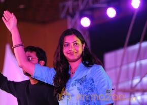 Geetha Madhuri Latest Pics photo 2