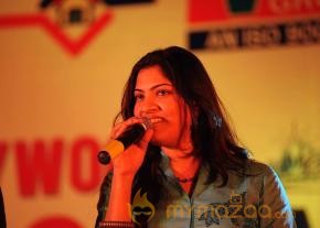 Geetha Madhuri Latest Pics photo 5