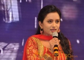 Geetha maduri At Nayak-Audio-Launch Photos photo 8