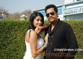 Gola Gola Movie latest Stills photo 23