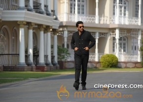 Gola Gola Movie latest Stills photo 7