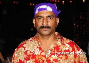 Gola Gola Movie latest Stills photo 5