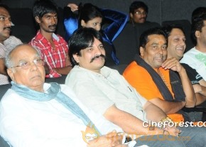Gola Gola Telugu Movie Platinum Disc Function Photo Gallery photo 9