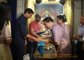 Gopichand and Sampath Nandi Movie Launch Photos photo 3