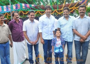 Gopichand ,Nayanthara New Movie Launch Photos photo 7