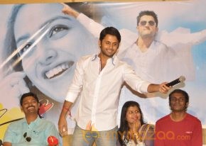 Gunde Jaari Gallanthayinde Success Meet Photos photo 11