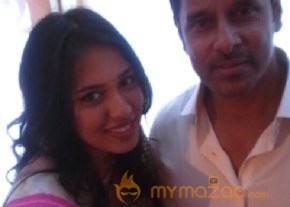 Hero Vikram's daughter Akshita engagement
