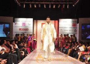 Hyderabad Fashion Week 2013 Day3 Photos photo 104