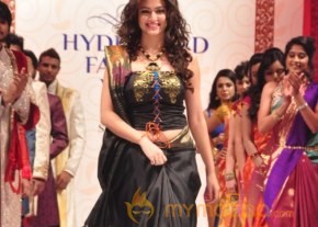 Hyderabad Fashion Week 2013 Day3 Photos photo 139