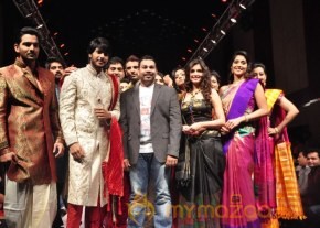 Hyderabad Fashion Week 2013 Day3 Photos photo 123