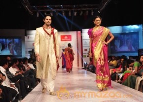 Hyderabad Fashion Week 2013 Day3 Photos photo 61