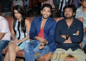 Iddarammayilatho Hexa Platinum Disc Function Photos photo 47