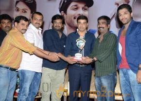 Iddarammayilatho Hexa Platinum Disc Function Photos photo 9