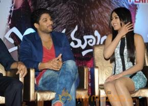 Iddarammayilatho Hexa Platinum Disc Function Photos photo 22