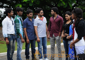 Iddarilo Modalaindi Movie Launch Gallery photo 56