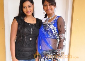 Iddarilo Modalaindi Movie Launch Gallery photo 7