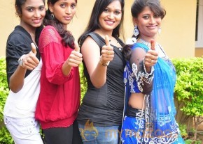 Iddarilo Modalaindi Movie Launch Gallery photo 32