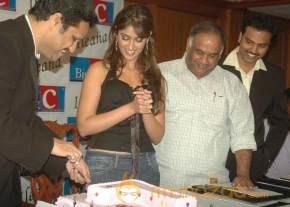 Ileana at Big C Launch  photo 17