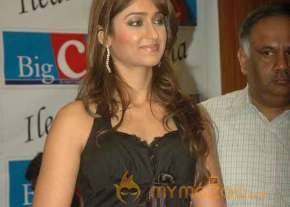 Ileana at Big C Launch  photo 10