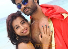 Jagan Nirdoshi Movie Stills photo 7