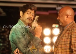 Jagathujentri Movie Stills photo 14