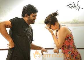 Jyothi Lakshmi Movie Working Stills photo 5