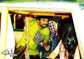 Jyothi Lakshmi Movie Working Stills photo 16