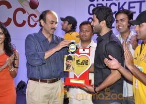 Ko Antey Koti Platinum Disk Event Photos photo 32
