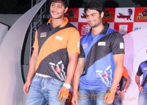 Light A Life Cricket Cup Event Photos photo 11