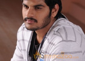 Love Life Movie Latest Photos photo 38