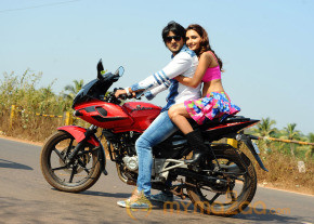 Love Touch Movie Latest Gallery photo 3