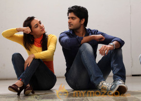 Love Touch Movie Latest Gallery photo 13