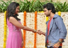Lovers Movie Launch Photos photo 18
