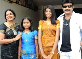 Maa Annayya Bangaram  photo 18