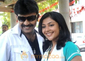 Maa Annayya Bangaram  photo 6