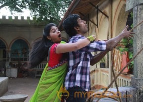 Madha Gaja Raja Movie Latest Photos photo 35