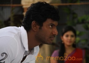 Madha Gaja Raja Movie Latest Photos photo 17