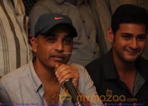 Mahesh babu at SVSC Press Meet Vijayawada  photo 27