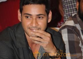 Mahesh babu at SVSC Press Meet Vijayawada  photo 35