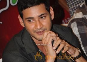 Mahesh babu at SVSC Press Meet Vijayawada  photo 34