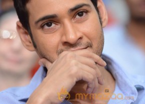 Mahesh Babu At SVSC Triple Platinum Disc Function   photo 14
