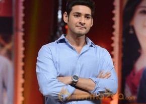 Mahesh Babu At SVSC Triple Platinum Disc Function   photo 36