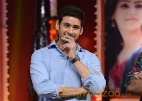Mahesh Babu At SVSC Triple Platinum Disc Function   photo 22