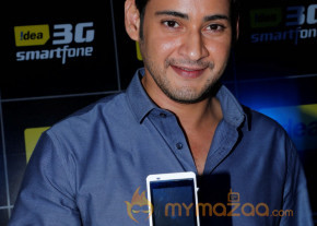 Mahesh Babu Launch Idea Smart Phone  photo 96