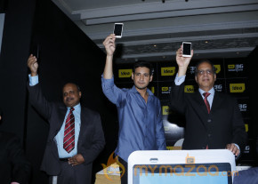 Mahesh Babu Launch Idea Smart Phone  photo 73