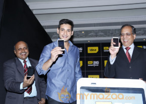 Mahesh Babu Launch Idea Smart Phone  photo 97