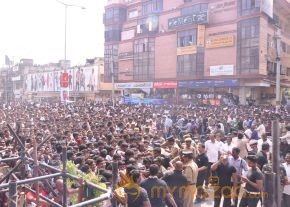 Mahesh Babu Launch Jos Alukkas Show Room  photo 53