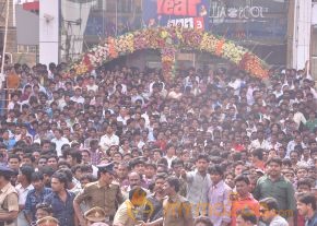 Mahesh Babu Launch Jos Alukkas Show Room  photo 16